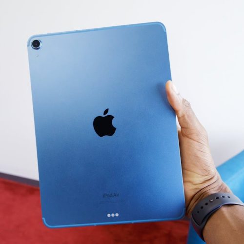 iPad Air M1 Review: Don’t Choose Wrong!